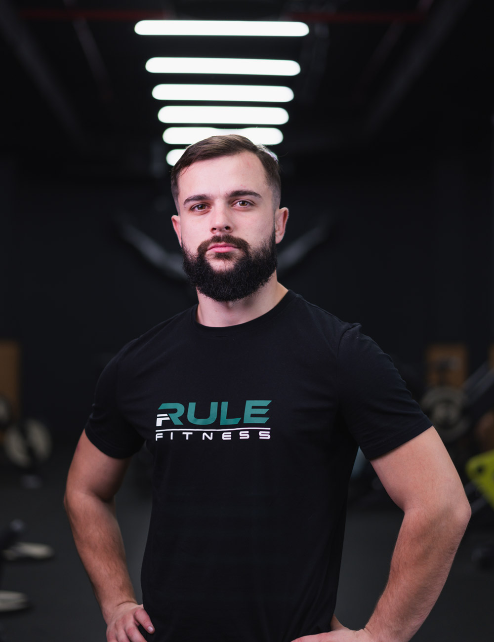 ROLAND PLUJNIKOV